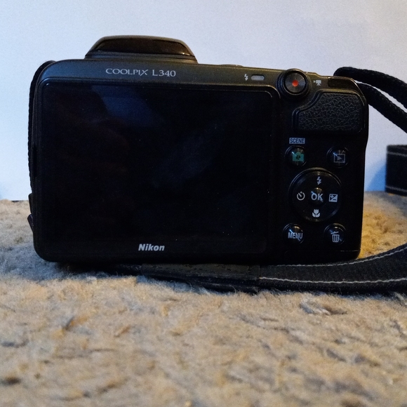 Nikon coolpix L340 camera - Picture 3 of 4